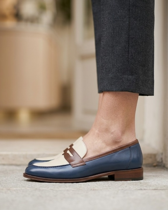 Claudia™ | Mocasines en contraste