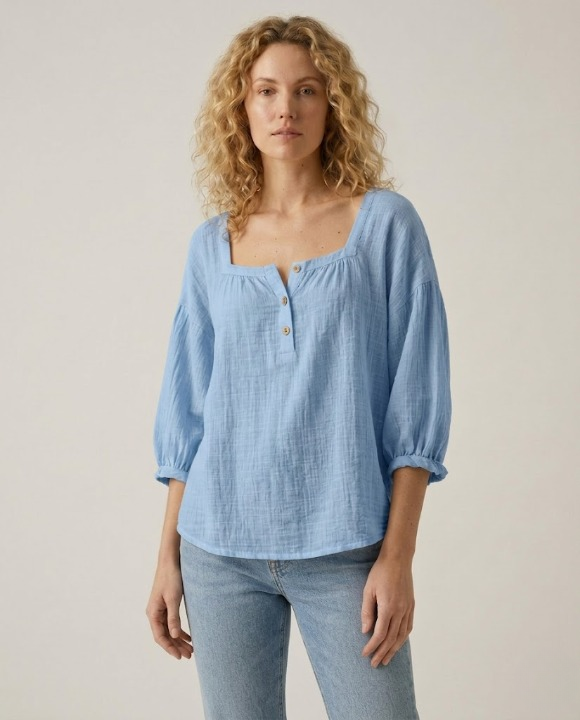 Blusa Brisa Ligera - Cuello cuadrado y manga 3/4