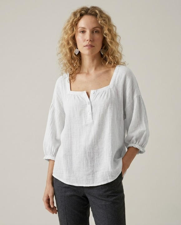 Blusa Brisa Ligera - Cuello cuadrado y manga 3/4