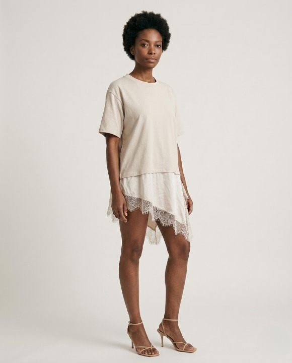 Nella™ | Vestido Camiseta Lace