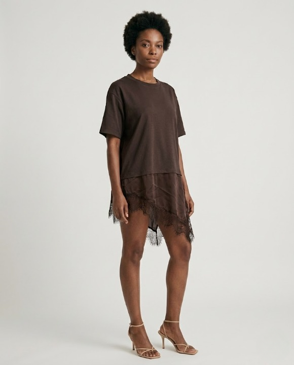 Nella™ | Vestido Camiseta Lace