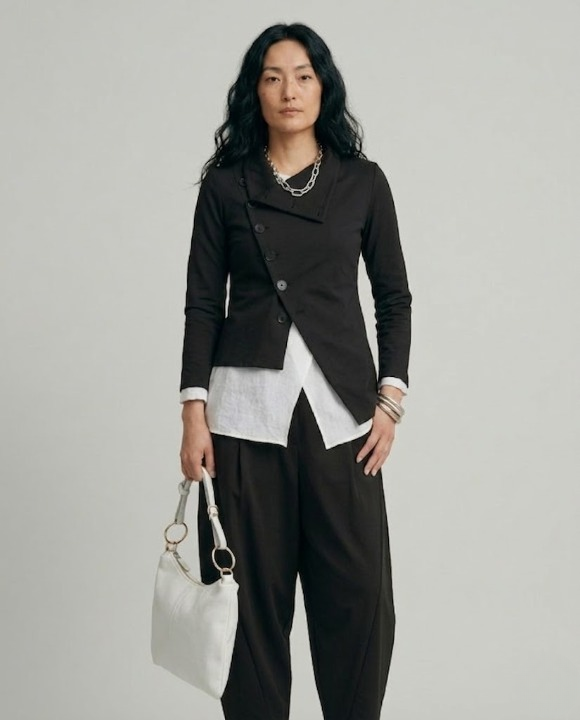 Fabiana™ | Chaqueta Asimétrica Elegante